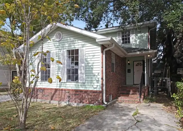 Property at 4605 S Saratoga St, New Orleans, LA, 70115, 3 beds, 2 baths, [object Object]