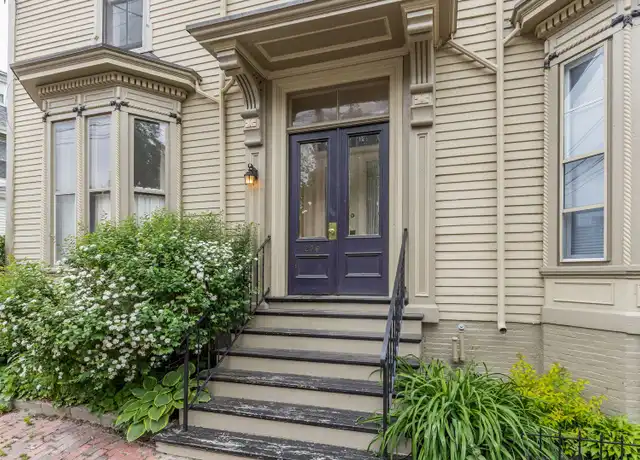 Property at 256 Vaughan St Unit 1, Portland, ME, 04102, 1 bed, 1 bath, [object Object]