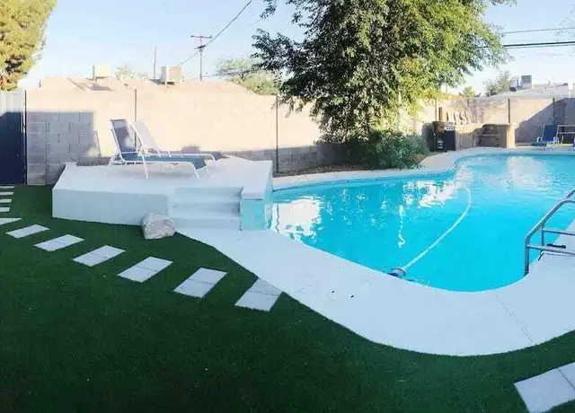 Property at 423 N 73rd Pl, Scottsdale, AZ, 85257, 3 beds, 2 baths, [object Object]