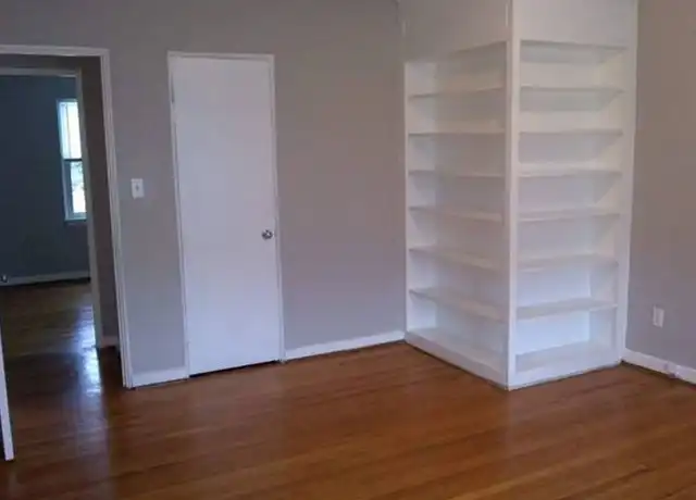 Property at 300 Northern Ave Unit 3B, Hagerstown, MD, 21742, 1 bed, 1 bath, [object Object]