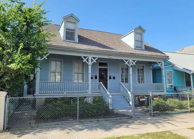Property at 2213 Avenue K Unit 3, Galveston, TX, 77550, 1 bed, 1 bath, [object Object]