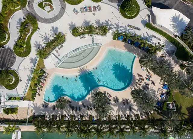 Property at 1500 Bay Rd Unit T-1414, Miami Beach, FL, 33139, 2 beds, 2.5 baths, [object Object]