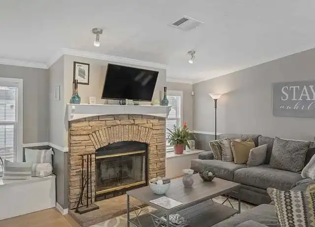 Property at Woodland Estates (FL) - 9359 103rd St, Jacksonville, FL, 32210, 2 beds, 2 baths, [object Object]