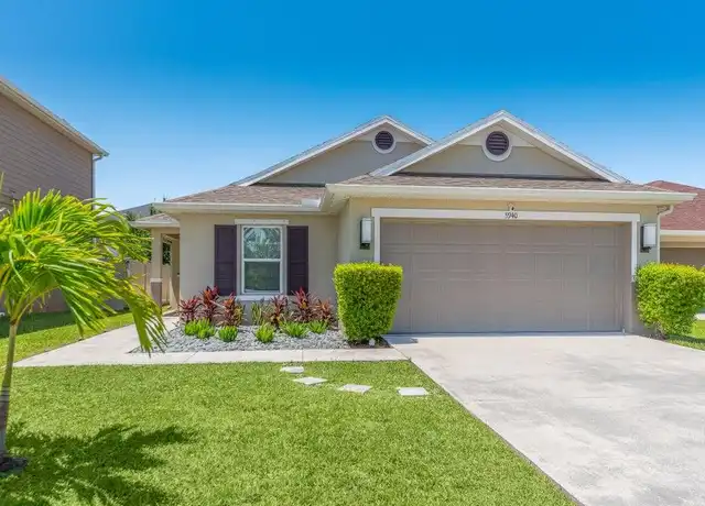 Property at 5940 NW Pine Trail Cir, Port Saint Lucie, FL, 34983, 4 beds, 2 baths, [object Object]