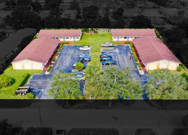 Property at 2851 Jackson St, Hollywood, FL, 33020, 1 bed, 1 bath, [object Object]
