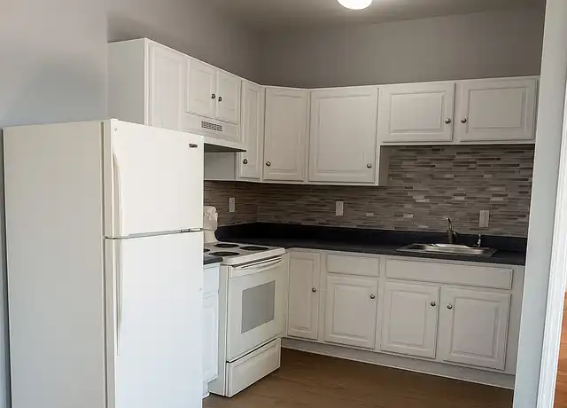Property at 1057 Main St Unit 1, Bridgeport, CT, 06604, 1 bed, 1 bath, [object Object]