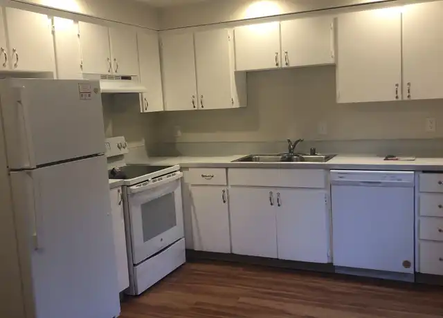 Property at 1801 NE 99th St Unit 9802-4, Vancouver, WA, 98665, 2 beds, 1.5 baths, [object Object]
