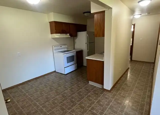 Property at 5414 58th Ave Unit 17, Kenosha, WI, 53144, 2 beds, 1 bath, [object Object]