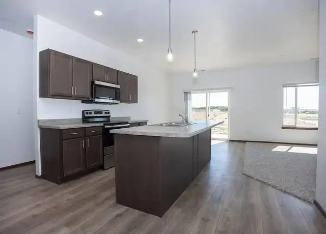 Property at Willowbrook Village - 6544 E Pine Grove Pl, Sioux Falls, SD, 57110, 2-3 beds, 2 baths, [object Object]