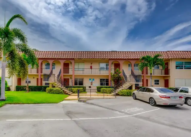 Property at 2600 S Kanner Hwy Unit F4, Stuart, FL, 34994, 1 bed, 1.5 baths, [object Object]
