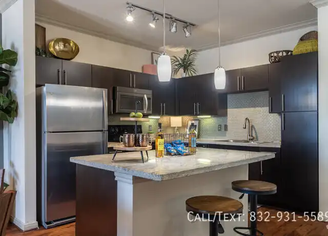 Property at 2814 S Bartell Dr #1, Houston, TX, 77054, 1 bed, 1 bath, [object Object]