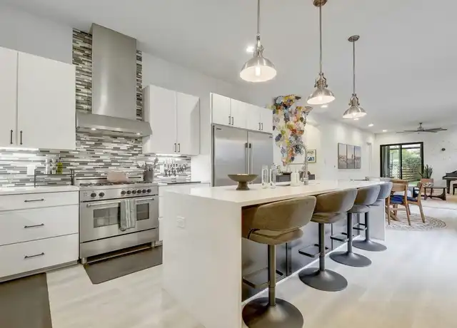 Property at 1605 New York Ave Unit B, Austin, TX, 78702, 3 beds, 2.5 baths, [object Object]