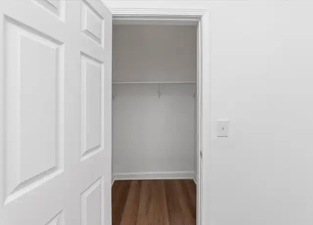 Property at 2350 W Charleston St, Chicago, IL, 60647, 2 beds, 1 bath, [object Object]