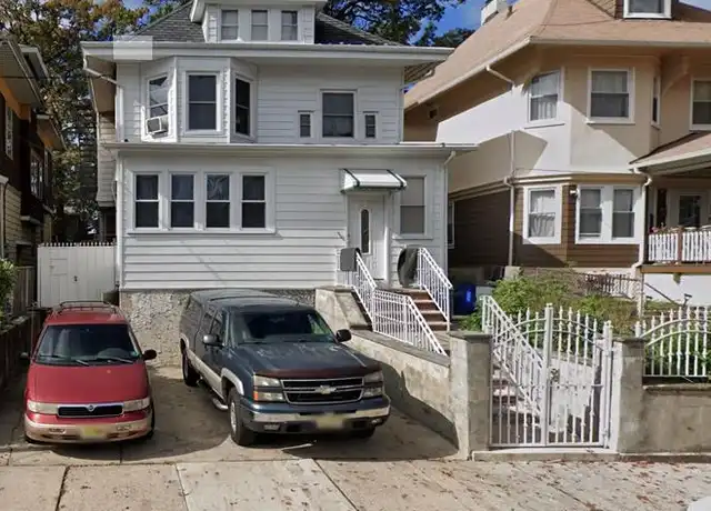 Property at 702-704 Ridge St Unit 2, Newark, NJ, 07104, 2 beds, 1 bath, [object Object]
