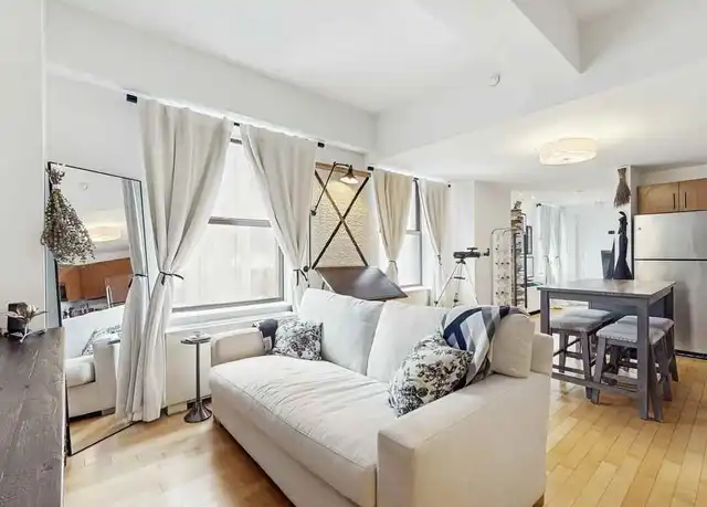 Property at 20 West St Unit 31D, New York, NY, 10004, 1 bed, 1 bath, [object Object]