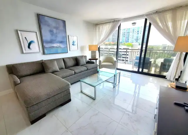 Property at 3031 N Ocean Blvd #708, Fort Lauderdale, FL, 33308, 1 bed, 1 bath, [object Object]