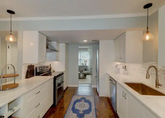 Property at 734 Inlet Dr, Mount Pleasant, SC, 29464, 3 beds, 1.5 baths, [object Object]