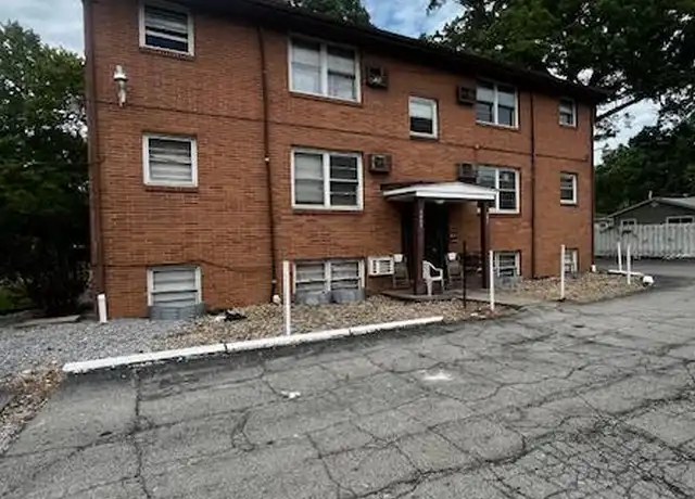 Property at 3055 Hadley Ave Unit 4, Youngstown, OH, 44505, 2 beds, 1 bath, [object Object]