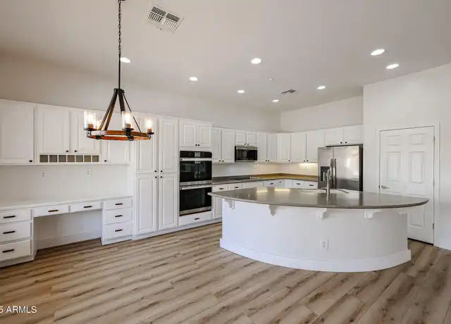 Property at 41735 N Maidstone Ct, Anthem, AZ, 85086, 3 beds, 3 baths, [object Object]