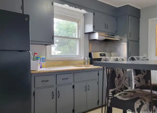 Property at 159 1st St, Perth Amboy, NJ, 08861, 3 beds, 1 bath, [object Object]