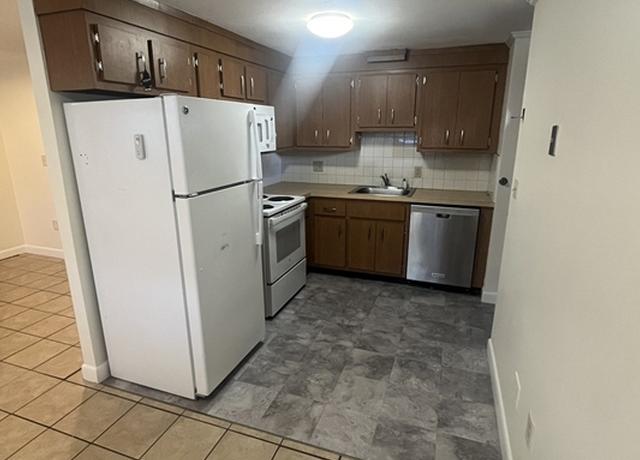Photo of 51 Lynde St Unit 2, Melrose, MA 02176