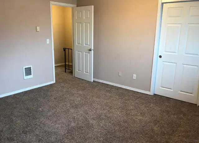 Property at 1405 Lewis St Unit 21, Centralia, WA, 98531, 2 beds, 1.5 baths, [object Object]