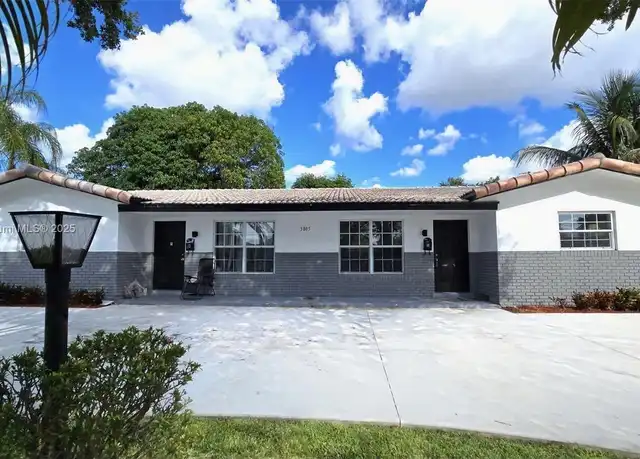 Property at 3805 NW 78th Ter Unit S, Coral Springs, FL, 33065, 3 beds, 1 bath, [object Object]