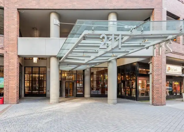 Property at 211 E Ohio St #2412, Chicago, IL, 60611, 1 bed, 1 bath, [object Object]
