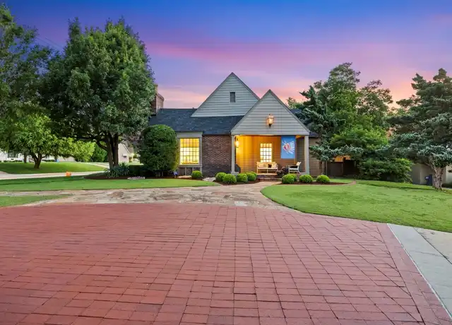 Property at 1125 Park Manor St, Nichols Hills, OK, 73116, 3 beds, 2 baths, [object Object]