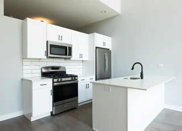 Property at 1637 W Chicago Ave Unit 202, Chicago, IL, 60622, 1 bed, 1 bath, [object Object]