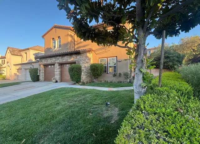 Property at 25652 Birchleaf Ct, Valencia, CA, 91381, 5 beds, 3.5 baths, [object Object]