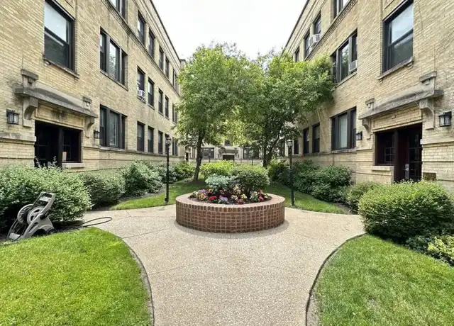 Property at 3520 N Broadway, Chicago, IL, 60657, 1 bed, 1 bath, [object Object]