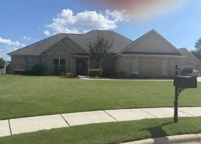 Property at 140 Genesis Dr, Huntsville, AL, 35811, 3 beds, 2.5 baths, [object Object]