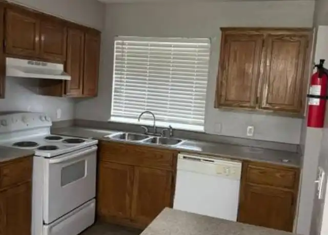 Property at 2523 E 88th St, Tulsa, OK, 74137, 2 beds, 1 bath, [object Object]