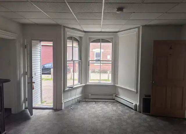 Property at 110 N Union St Unit 1, Burlington, VT, 05401, 5 beds, 2 baths, [object Object]