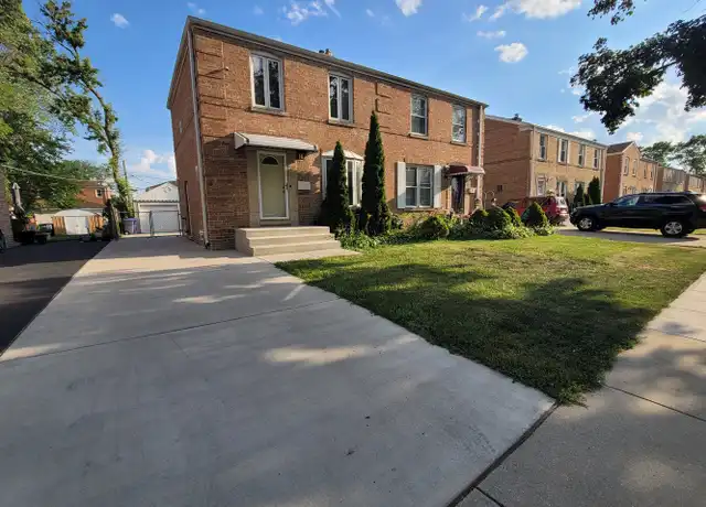 Property at 1665 Stockton Ave, Des Plaines, IL, 60018, 3 beds, 2 baths, [object Object]