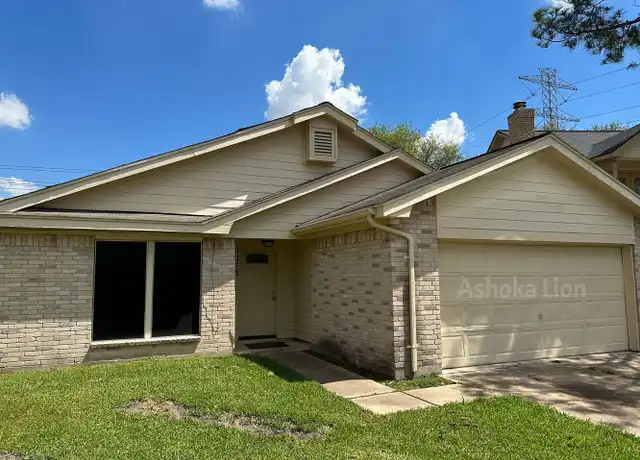 Property at 11706 Spring Grove Dr, Houston, TX, 77099, 4 beds, 2 baths, [object Object]