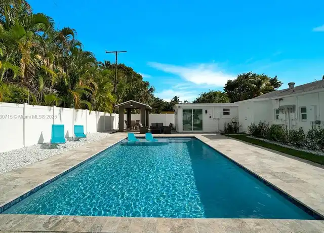 Property at 5 Eastview Ave Unit B, Delray Beach, FL, 33483, 1 bed, 1 bath, [object Object]