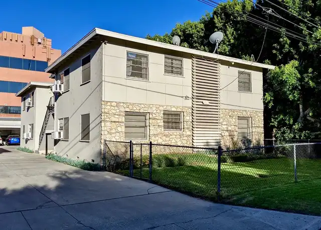 Property at 4706 Vantage Ave, Valley Village, CA, 91607, 2 beds, 1 bath, [object Object]