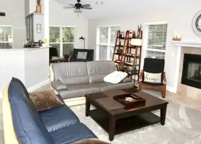 Property at 15 Rillington Dr, Bella Vista, AR, 72714, 3 beds, 2 baths, [object Object]