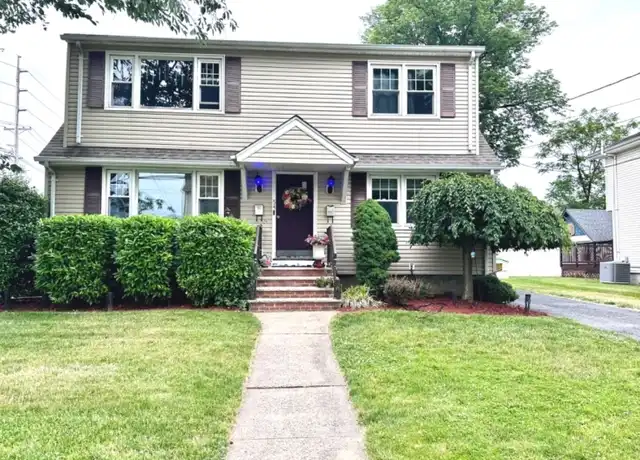 Property at 54 Center Ave, Little Falls, NJ, 07424, 2 beds, 1 bath, [object Object]