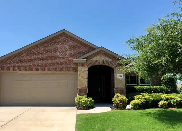 Property at 5721 Brookside Dr, Argyle, TX, 76226, 3 beds, 2 baths, [object Object]