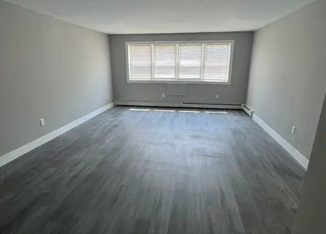 Property at 133 Cleveland St Unit 2BR, City of Orange, NJ, 07050, 2 beds, 1 bath, [object Object]