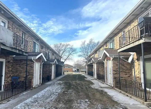 Property at 7712 S Harlem Ave Unit 2C, Bridgeview, IL, 60455, 1 bed, 1 bath, [object Object]