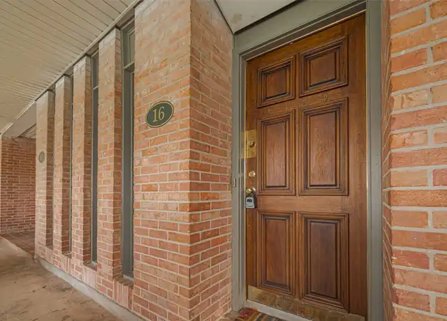 Property at 6429 Bayou Glen Rd, Houston, TX, 77057, 2 beds, 1 bath, [object Object]