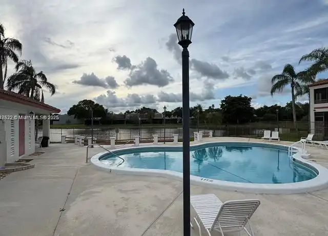 Property at 1226 N Hiatus Rd #1226, Pembroke Pines, FL, 33026, 2 beds, 2 baths, [object Object]