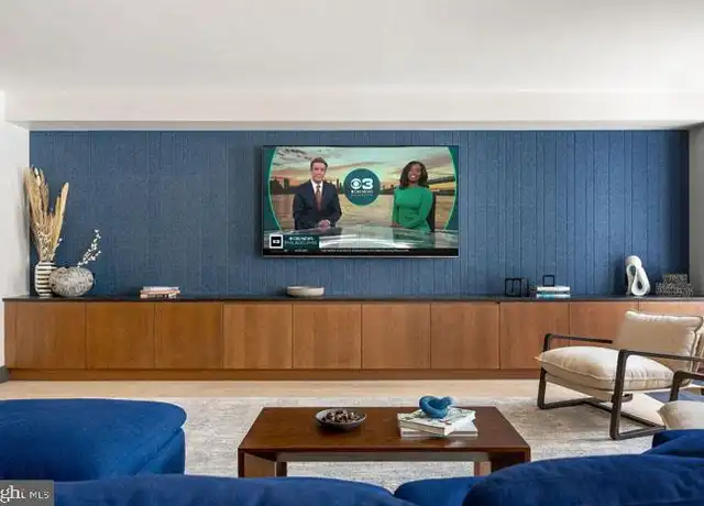 Property at 2 S 12th St Unit 2B-1-26F, Philadelphia, PA, 19107, 2 beds, 1 bath, [object Object]