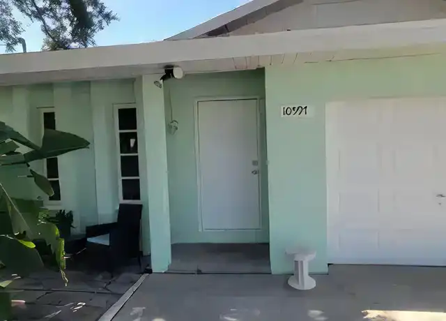 Property at 10597 101st Ave, Seminole, FL, 33772, 2 beds, 1 bath, [object Object]
