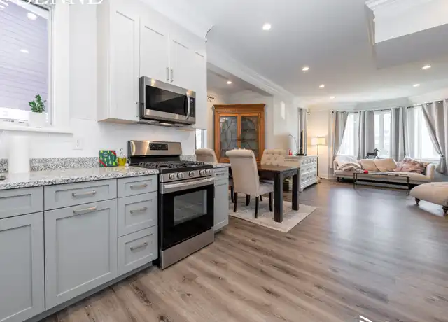 Property at 15 Hennery Way Unit 15, Medfield, MA, 02052, 3 beds, 1.5 baths, [object Object]