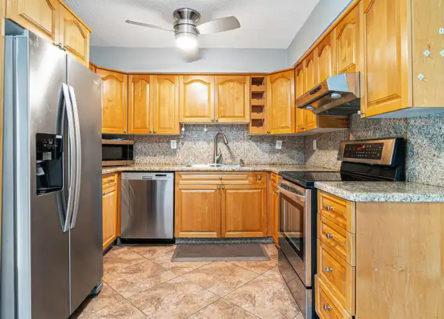 Property at 2722 Peer Ln Unit 187, Delray Beach, FL, 33445, 2 beds, 2 baths, [object Object]